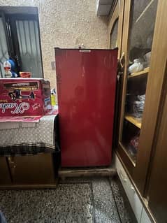 dawalance Mini fridge