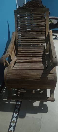 Rocking chair/ Relaxing chair