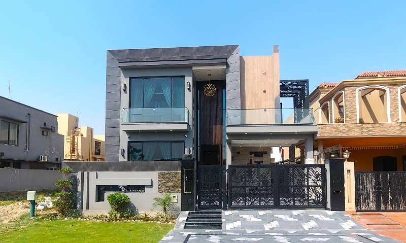 Want To Buy A House In Lahore? 0