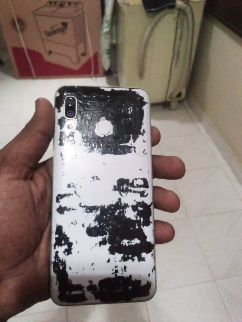 samsung A30 pnl damage 2