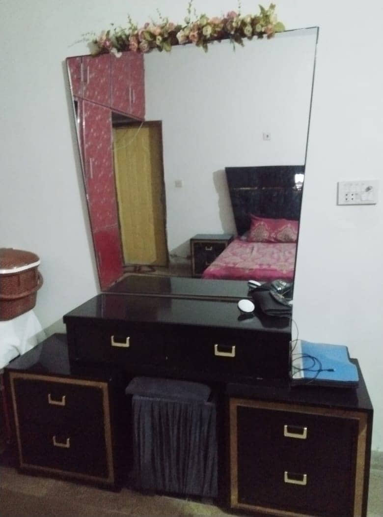 Pure wood bed and side tables for sale 5