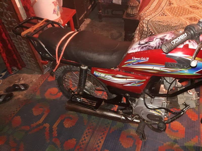 United 100cc new condition break shauk se taiyar ki hai 03045814229 17