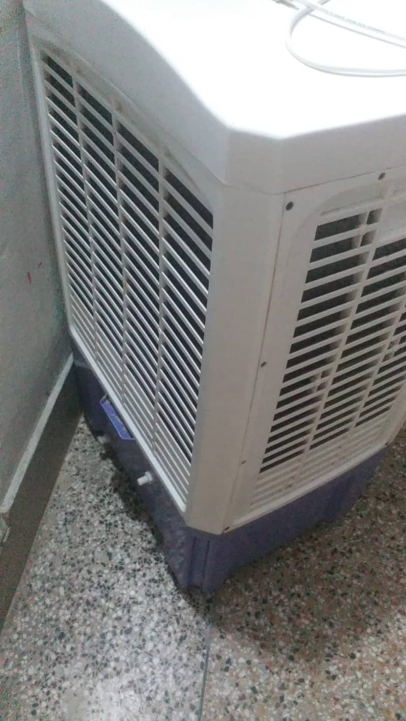 Large size used welcome air cooler 1