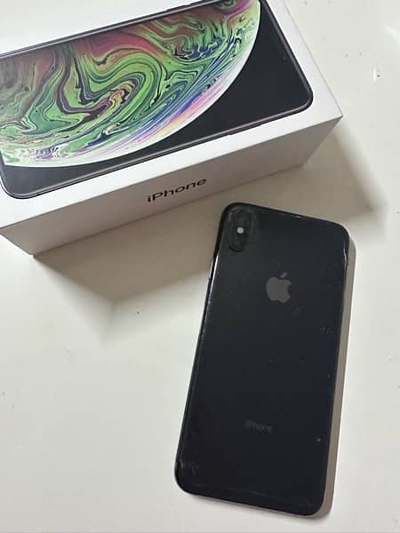 iphone xs max 1