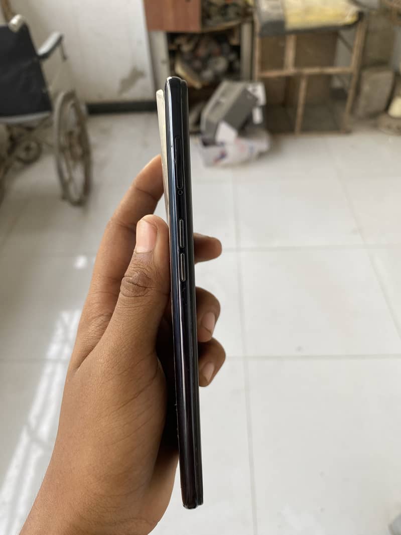 Oppo f 11 3