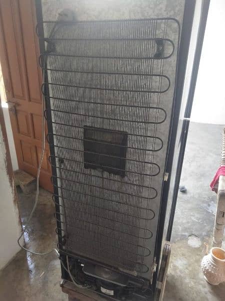 pel Fridge 2350 Model 10/10 like new 6