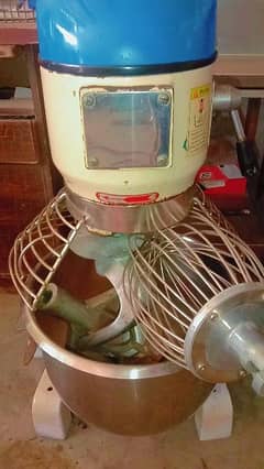 30 litter  dough machine  and fryer