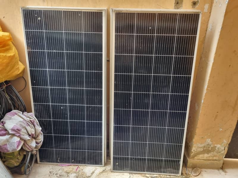 180watts solar panels x4 3