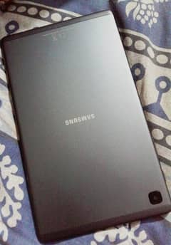 Samsung A7 32 GB storage , 3GB RAM