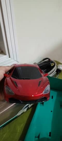 BATTERY TOY CAR