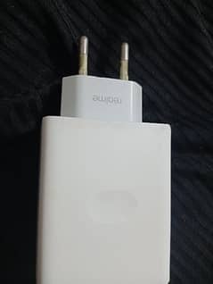 realme original charger 18 watts 0