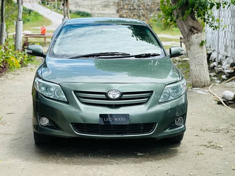 Toyota Corolla Altis 2010 3