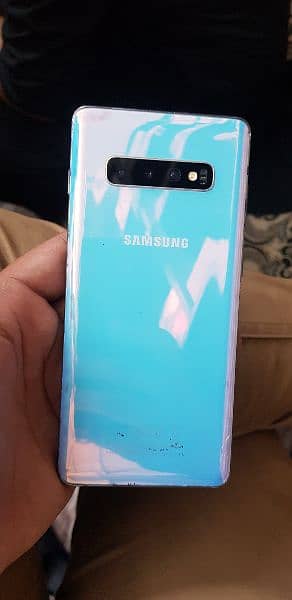 Samsung Galaxy s10 plus 8gb ram 128gb memory 3