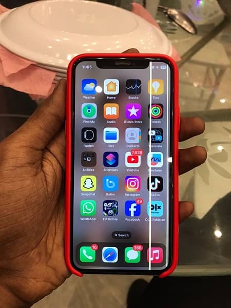 iPhone X 64gb sim working 4