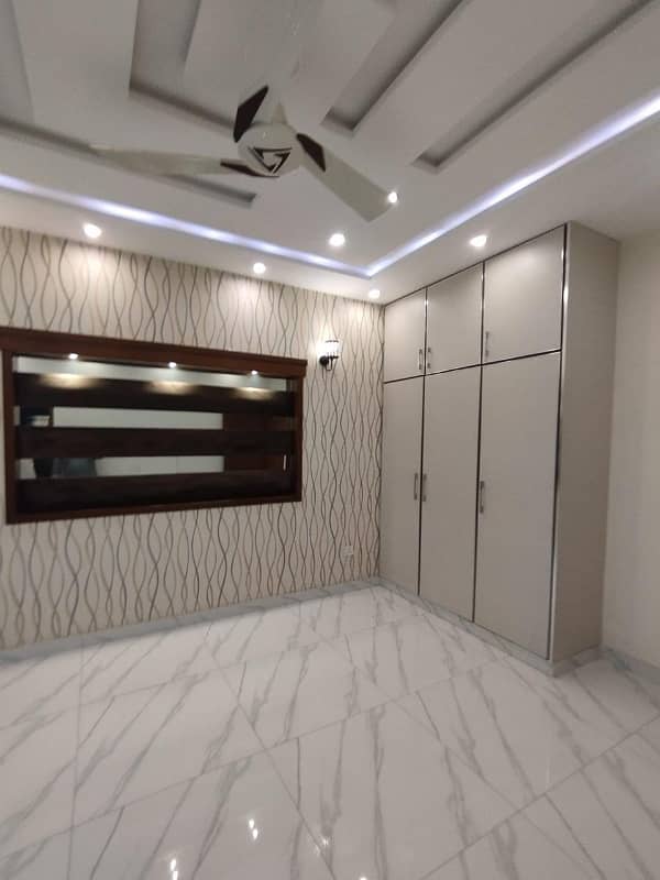 10 Marla Brand New House For Rent In Sector C BAHRIA Town Lahore 3