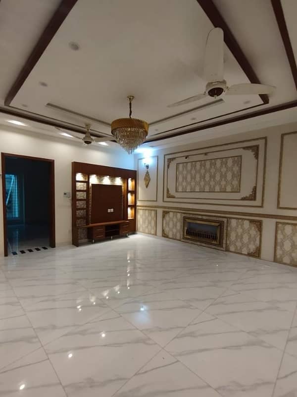 10 Marla Brand New House For Rent In Sector C BAHRIA Town Lahore 6