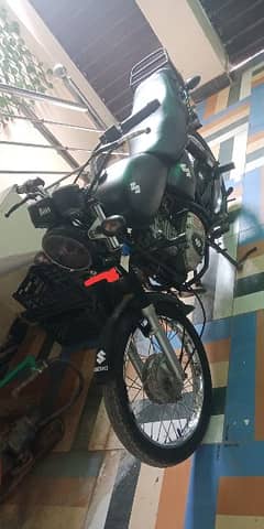 Suzuki GS 150