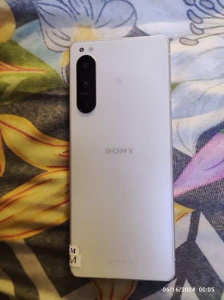 sony xperia 5 mark 4 1