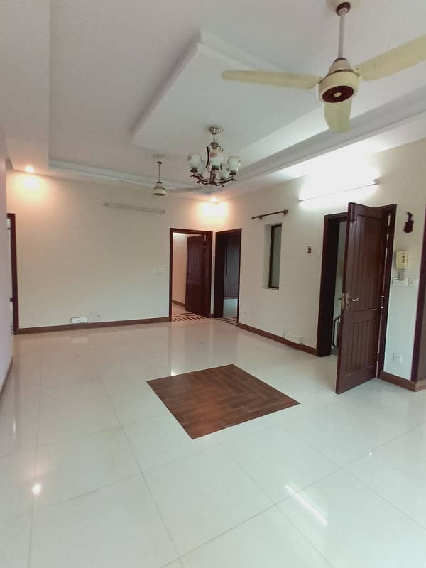 10 Marla triple-story & corner house for sale in Bahria Town Ph;4 Rawalpindi 2