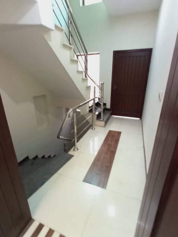 10 Marla triple-story & corner house for sale in Bahria Town Ph;4 Rawalpindi 15