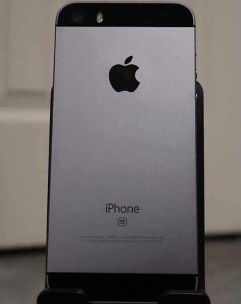 IPHONE 5SE 128GB PTA APPROVED WITH BOX 0