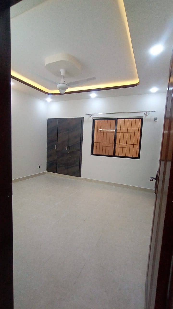 In Saima Elite Villas House Sized 120 Square Yards For Rent 4