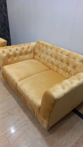 sofa set , and good condition newly poshish 1