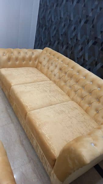 sofa set , and good condition newly poshish 3