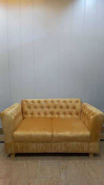 sofa set , and good condition newly poshish 6