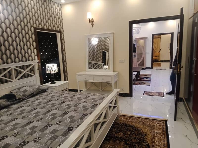10 Marla Luxury Furnished House For Rent In Bahria Town Lahore 10