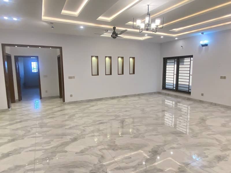 1 Kanal Luxury New House For Rent In Bahria Town Lahore 3