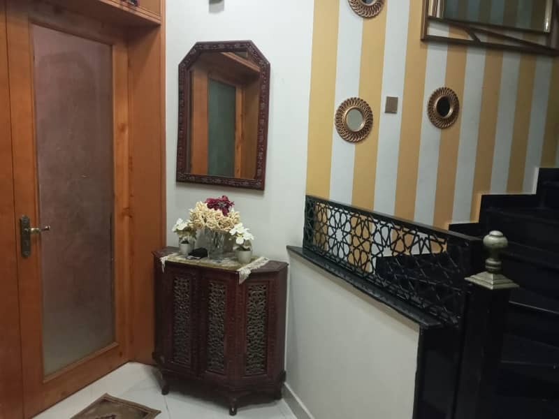 10 Marla Brand New Luxury Furnished Lower Portion For Rent In Bahria Town Lahore 2
