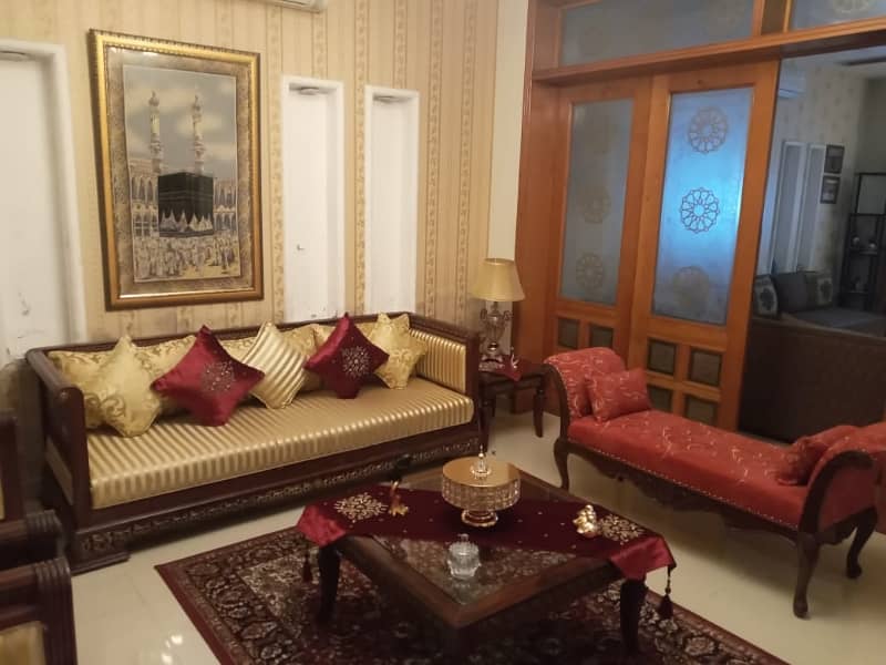 10 Marla Brand New Luxury Furnished Lower Portion For Rent In Bahria Town Lahore 3