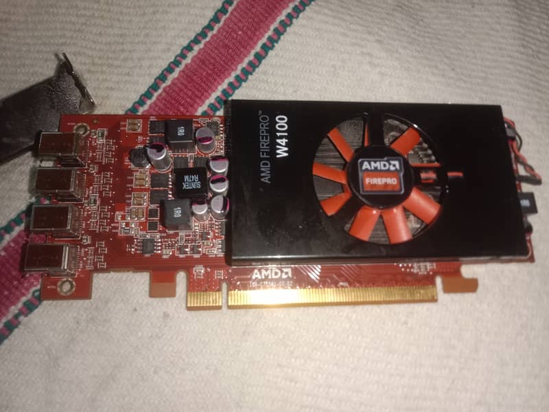 AMD Firepro W4100 Graphics card 8