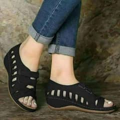 * Brand stylish ladies sandle*