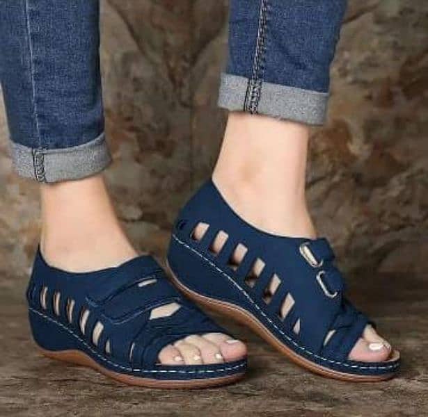 * Brand stylish ladies sandle* 1