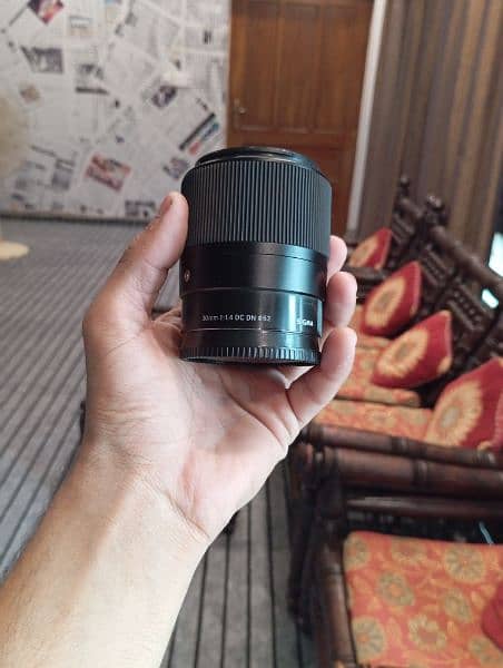 Sony 30mm Lens  03105833197 0