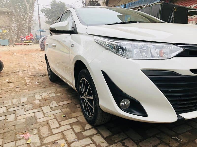 Toyota Yaris ATIV 2021 9