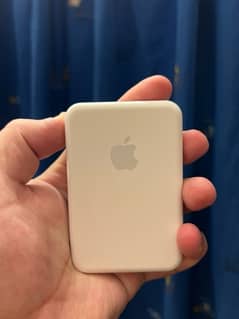 Apple Magsafe Batterypack