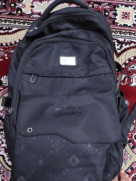 School Bag for Girls in excellent condition 0