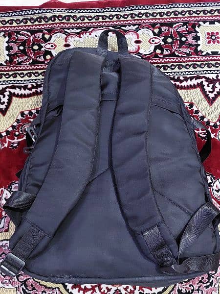School Bag for Girls in excellent condition 1