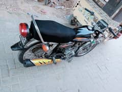 Honda 125 2018 modal sukkur number