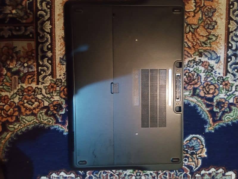 Dell laptop 4gbram for sale contact num 03059555991 1