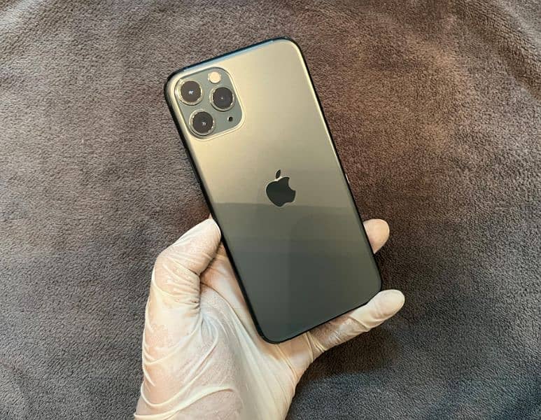 iPhone 11 Pro 256GB Factory (Non-Pta) 3