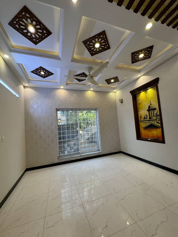 Five Marla Non-Furnished Brand New House For Rent In Bahria Town, Lahore. 5