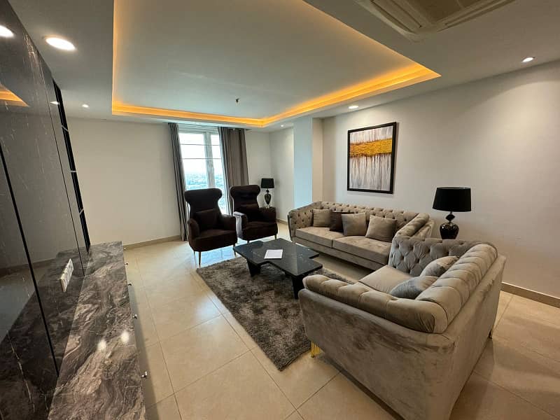Luxury Fully Furnished 3 Bedroom Apartment Available For Sale in Gold Crest Mall And Residency DHA LAHORE 4