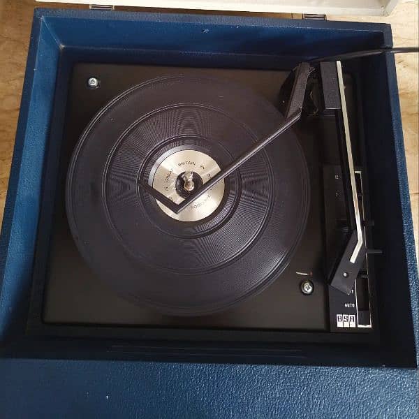 Fidelity 1972 Gramophone turntable 1