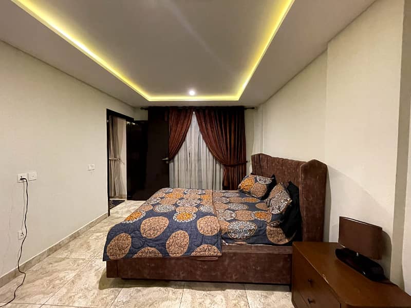 One Bed Furnished Brand New Appartment For Rent In Bahria Town, Lahore. 2