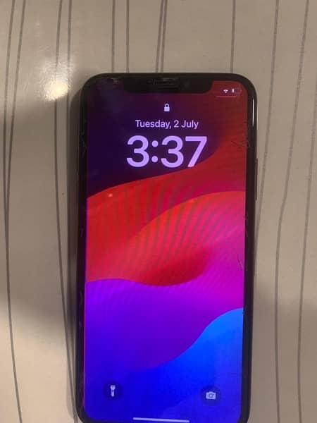iPhone XS in gold 64 gb jv (whtsapp: 03359301834 0