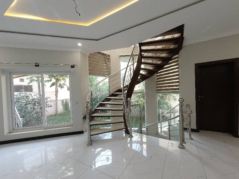 Unoccupied On Excellent Location House Of 26 Marla Is Available For Sale In Bahria Town Rawalpindi 16